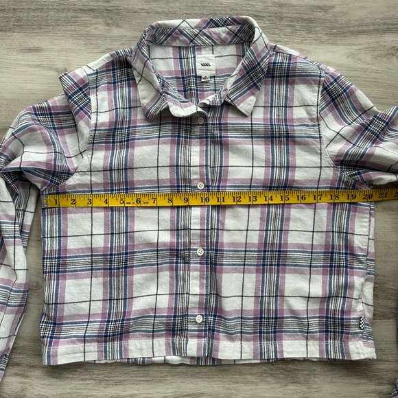 Vans Women’s Box Car Cropped Flannel Button Down Size XL - Picture 7 of 10